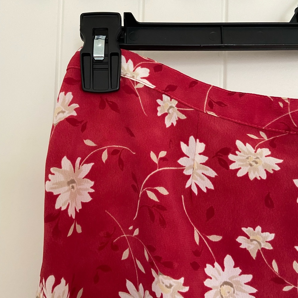 Vintage Christopher & Banks women’s red tan floral polyester zip maxi skirt 6 - Picture 2 of 8